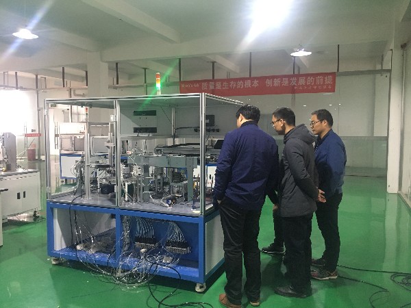 花季传媒官网入口全檢機現場驗收—無錫花季网站传媒智能裝備