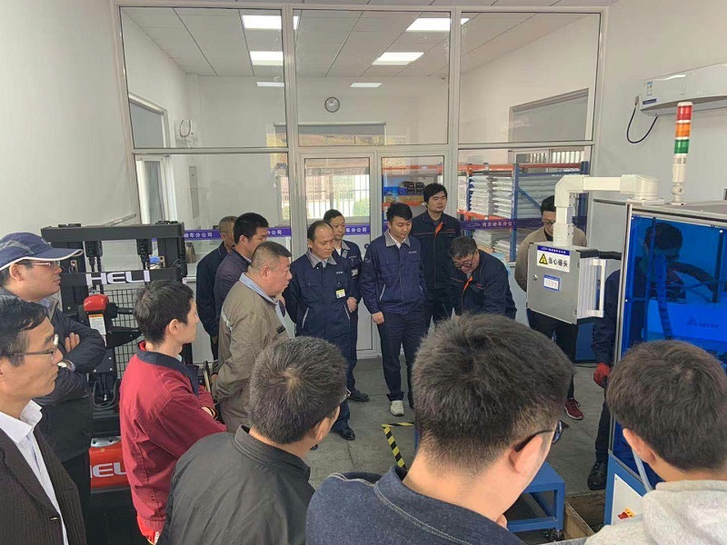 自動化檢測分解機順利通過上海鐵路局聯合專家組驗收—花季网站传媒