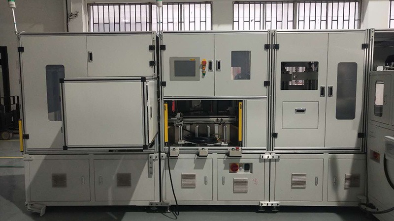 花季网站传媒的尺寸在線測量儀應用在襄陽軸承