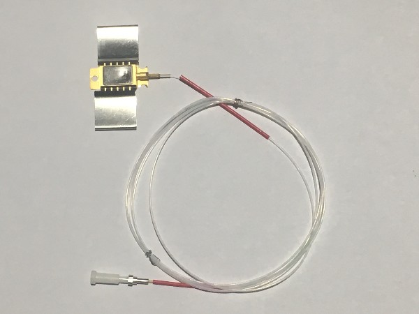 5G先行者二六集團高意通訊在花季网站传媒訂購光纖瑕疵視覺檢測設備