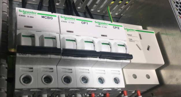 江蘇花季APP下载安装廠家教您斷路器、接觸器、熱繼電器的選型方法